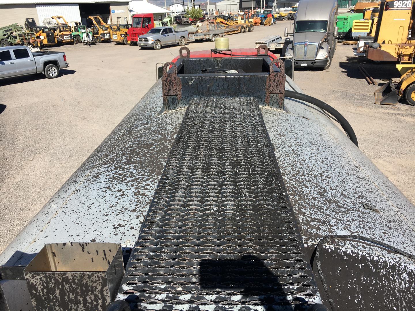 ./imagenes/INVOICE/2019/17036/CAMION PETROLIZADOR CON EQUIPO ETNYRE (49).JPG